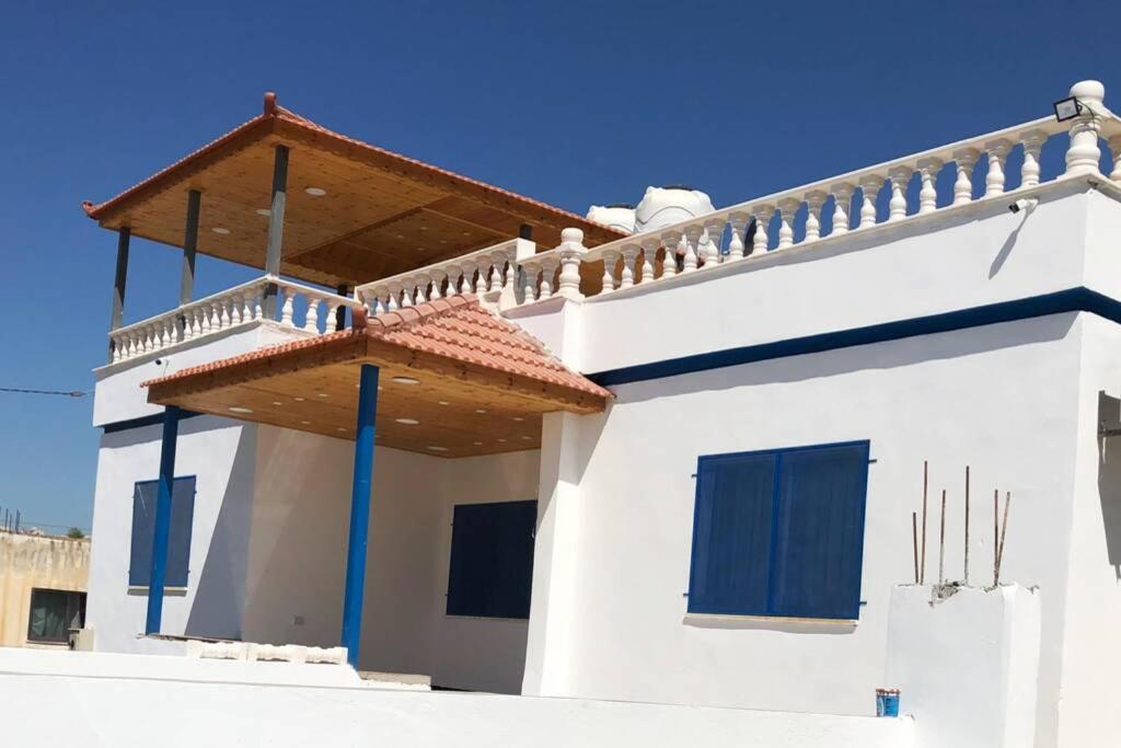 Gedara Guesthouse: Enjoy Unforgettable Scenes Umm Qays エクステリア 写真