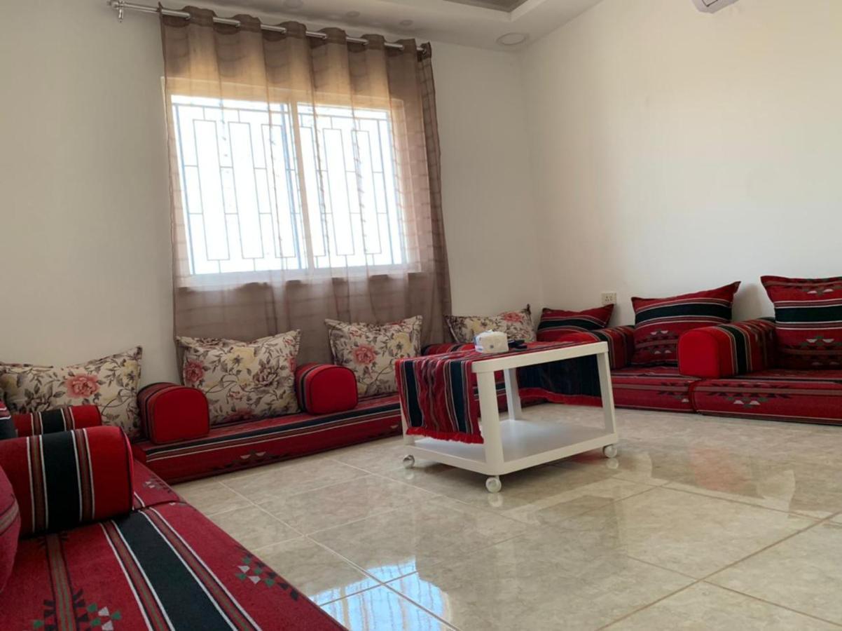 Gedara Guesthouse: Enjoy Unforgettable Scenes Umm Qays エクステリア 写真